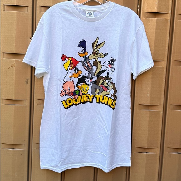 NWT looney tunes tshirt delta pro weight sz medium paper tag - Picture 1 of 5